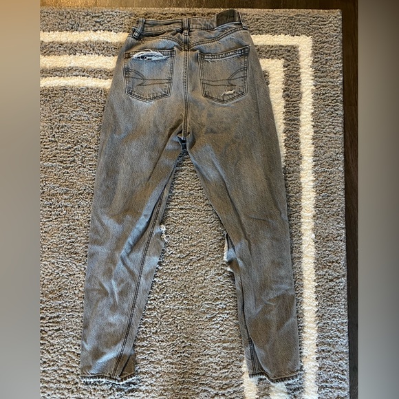 American Eagle Ripped Jeans - Picture 3 of 4